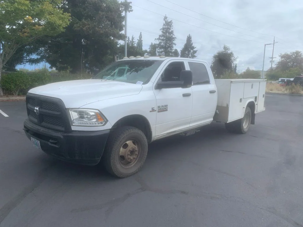 Used 2014 Bright White Clearcoat Ram Tradesman image 1