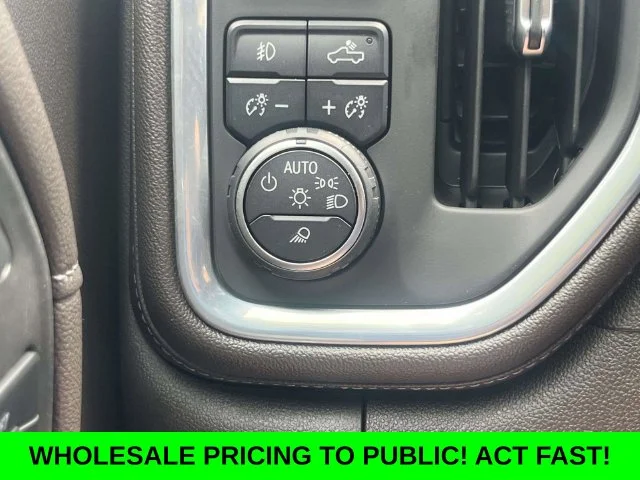 Used 2021 Black Chevrolet LTZ image 34