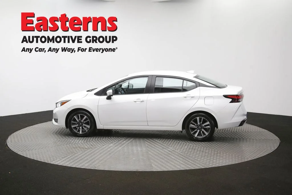 Used 2024 White Nissan 1.6 SV image 59