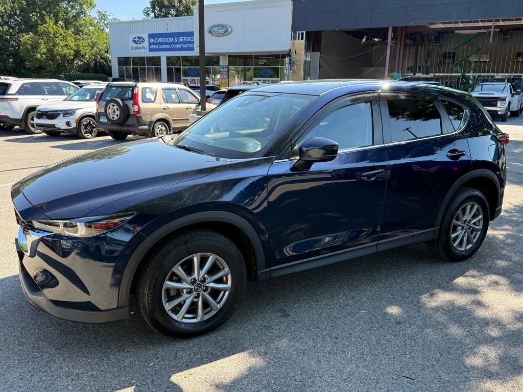Used 2023 Blue Mazda 2.5 S Preferred Package image 4