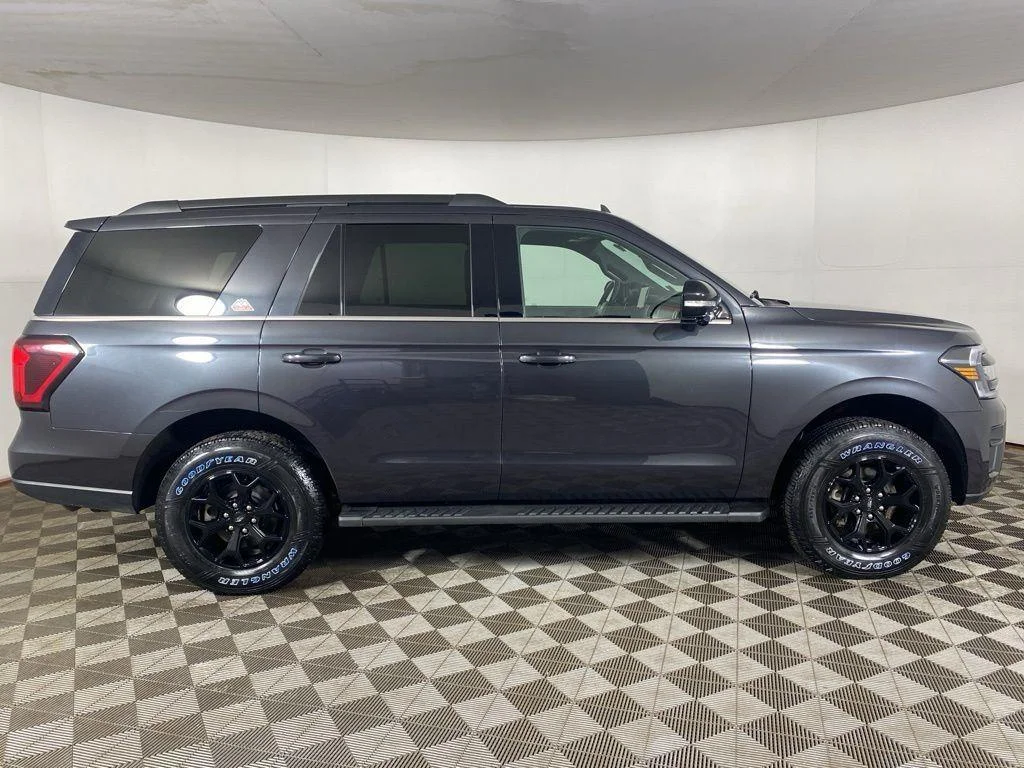 Used 2024 Gray Metallic Ford Timberline image 28