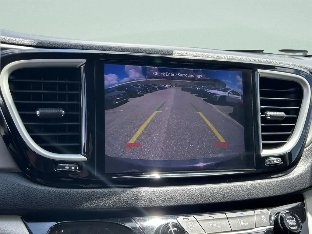 Used 2021 White Chrysler Touring L image 27