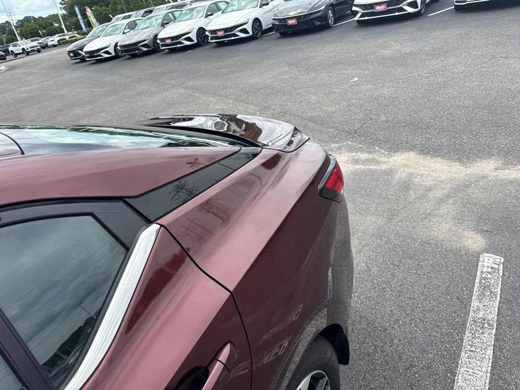 Used 2022 Red Nissan SV image 11