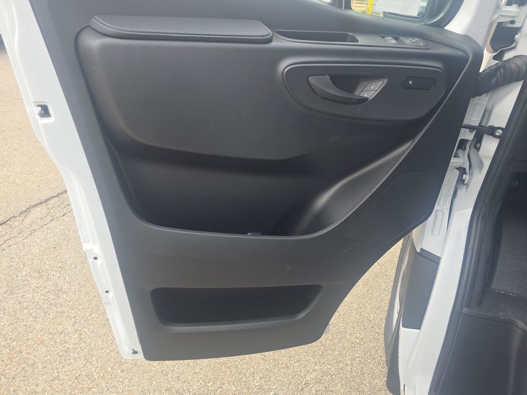 New 2026 Arctic White Mercedes-Benz Cargo 170 WB image 10