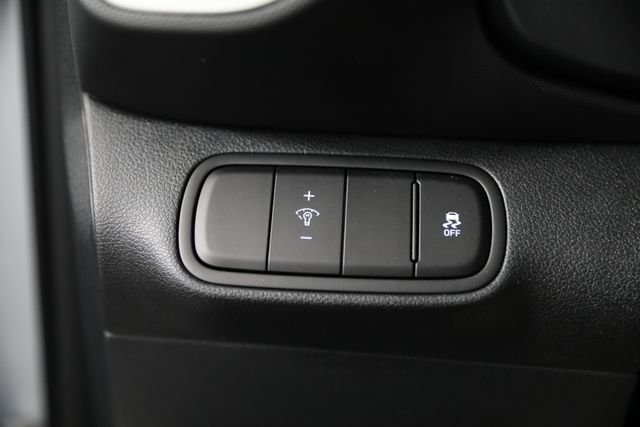 New 2026 Silver Hyundai SEL image 11