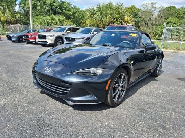 Used 2016 Black Mazda Grand Touring image 2