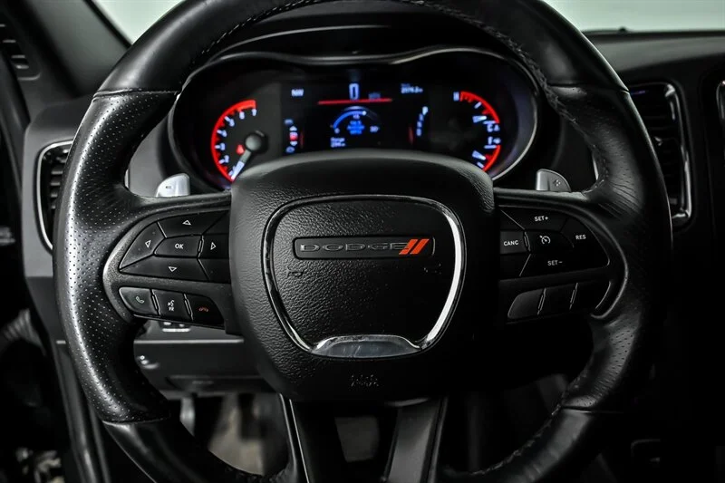 Used 2018 DB Black Crystal Clear Coat Dodge R/T image 24