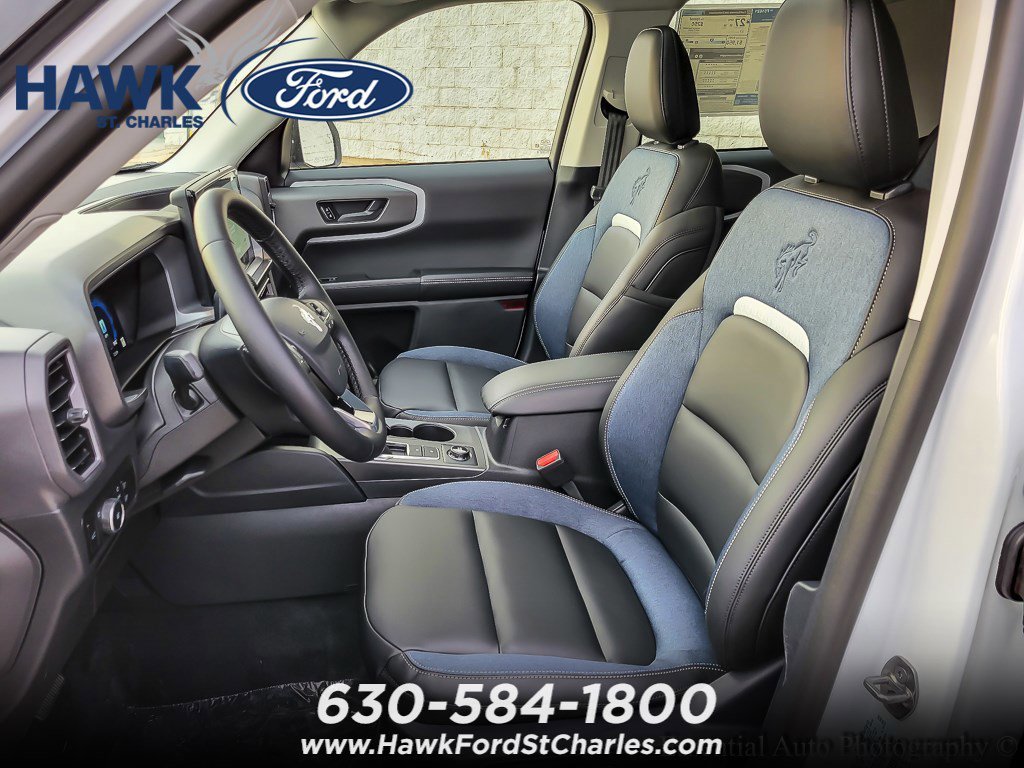 New 2025 Oxford White Ford Outer Banks® image 8