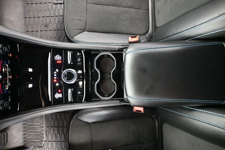 Certified Used 2023 Silver Jeep Trailhawk 4xe image 37
