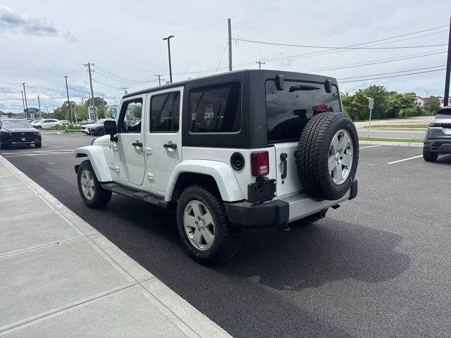 Used 2011 White Jeep Unlimited Sahara image 6