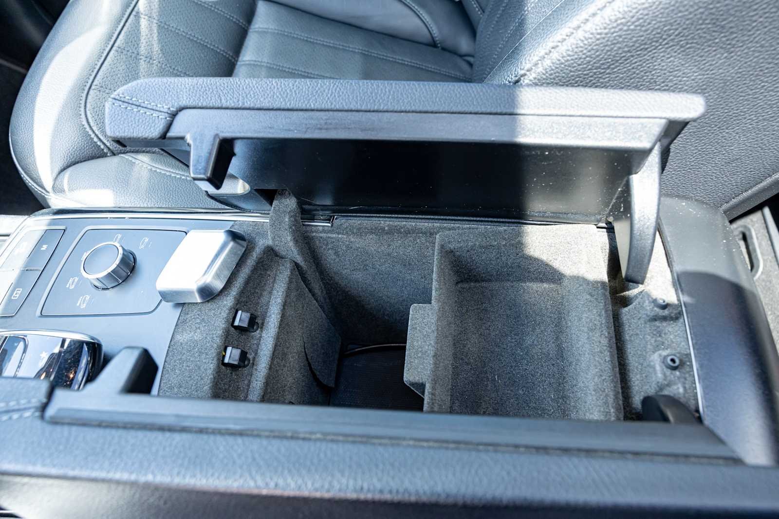 Used 2019 Selenite Grey Metallic Mercedes-Benz GLS 450 image 25