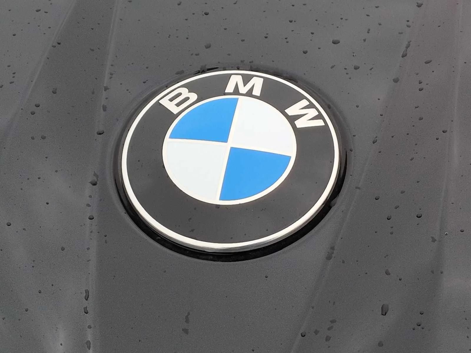 New 2026 Black Sapphire Metallic BMW 30 xDrive image 11