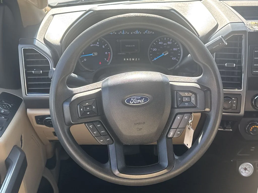 Used 2019 White Ford XLT image 23
