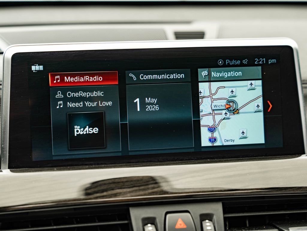 Used 2021 Mineral Gray Metallic BMW xDrive28i image 32