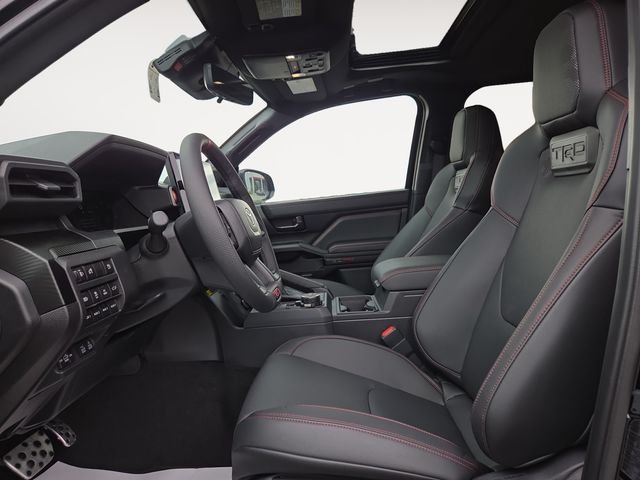 2026 Toyota Tacoma TRD Pro - Photo 11