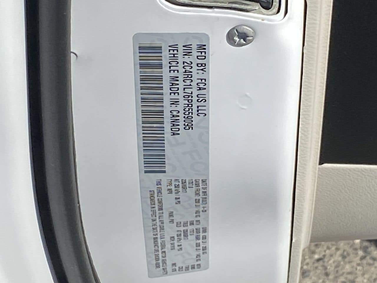 Used 2023 Bright White Chrysler Touring L image 34