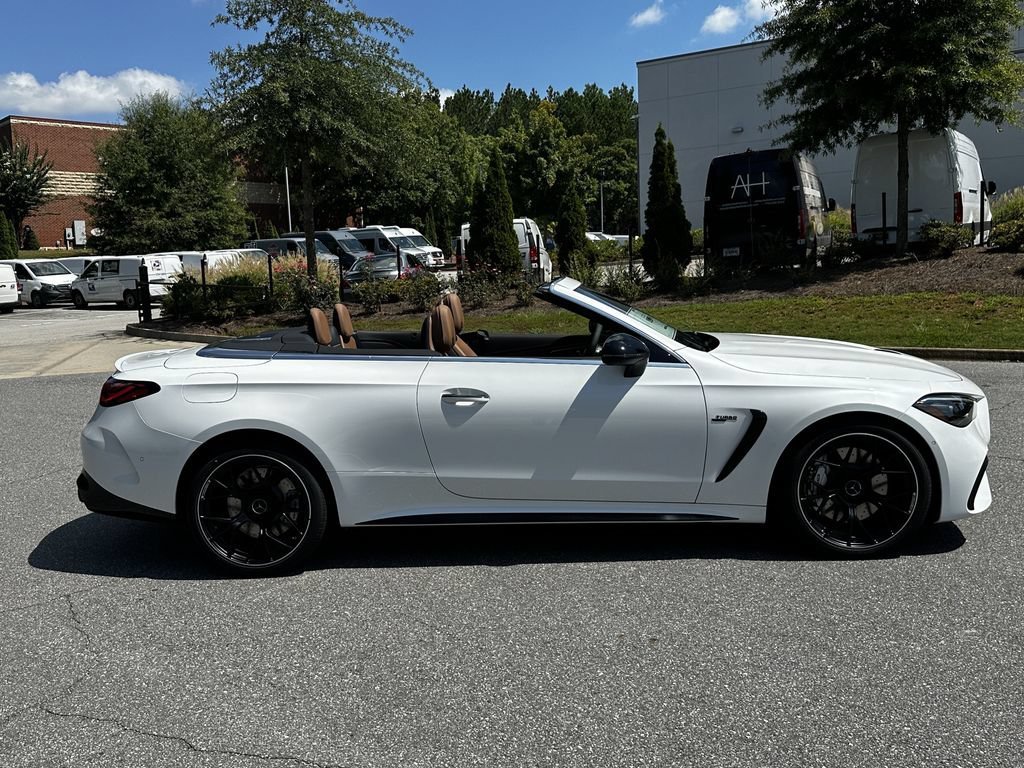 New 2027 MANUFAKTUR Moonlight White Metallic Mercedes-Benz AMG® CLE 53 image 42