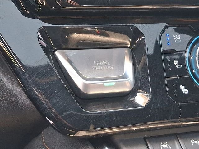 Used 2025 Onyx Black GMC AT4 image 64