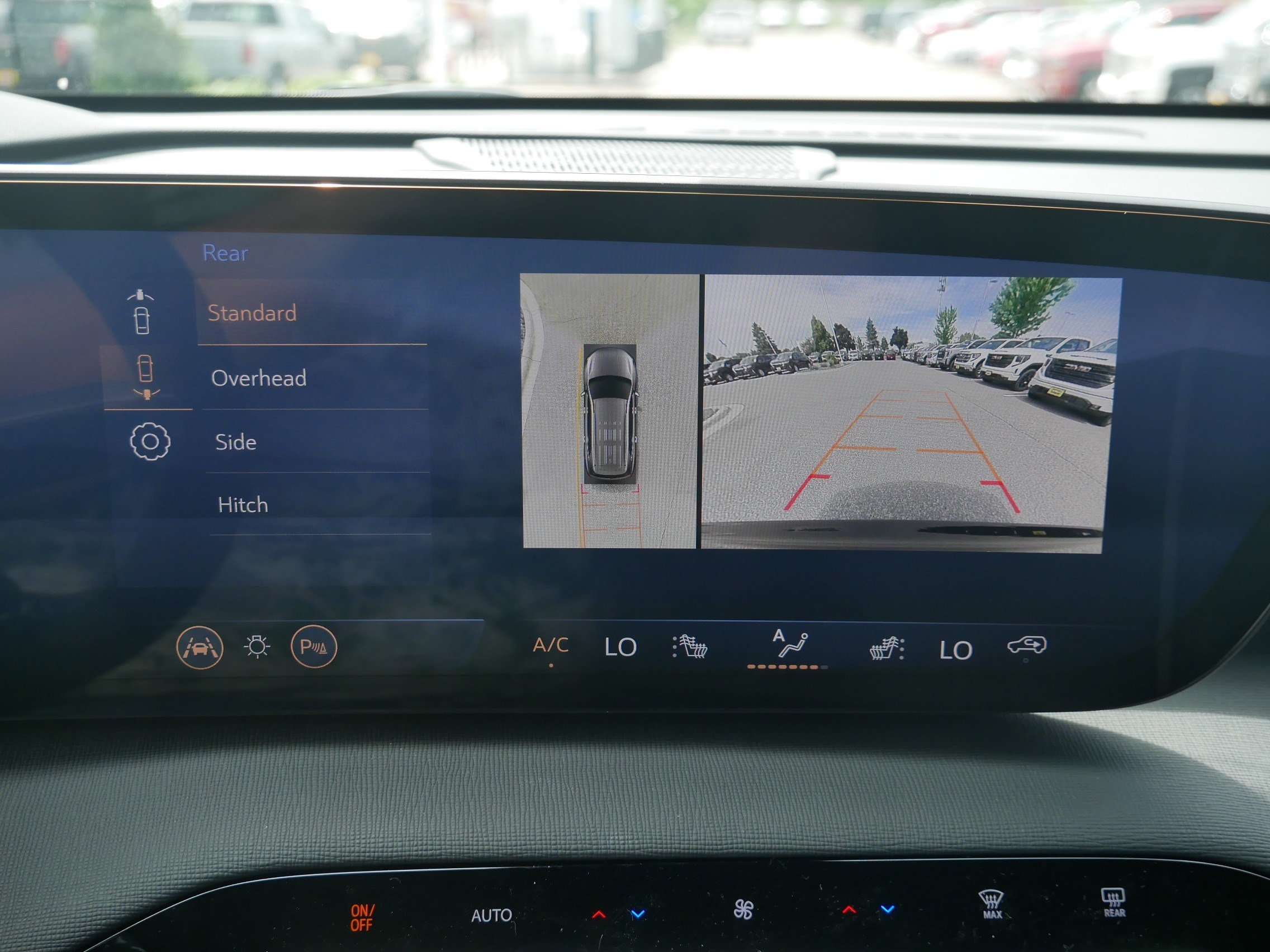 2026 Buick Enclave Preferred - Photo 10