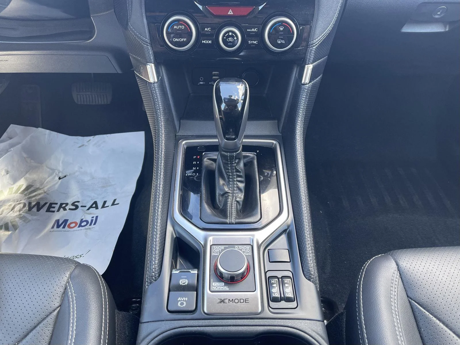 Used 2024 Crystal White Pearl Subaru Limited image 11