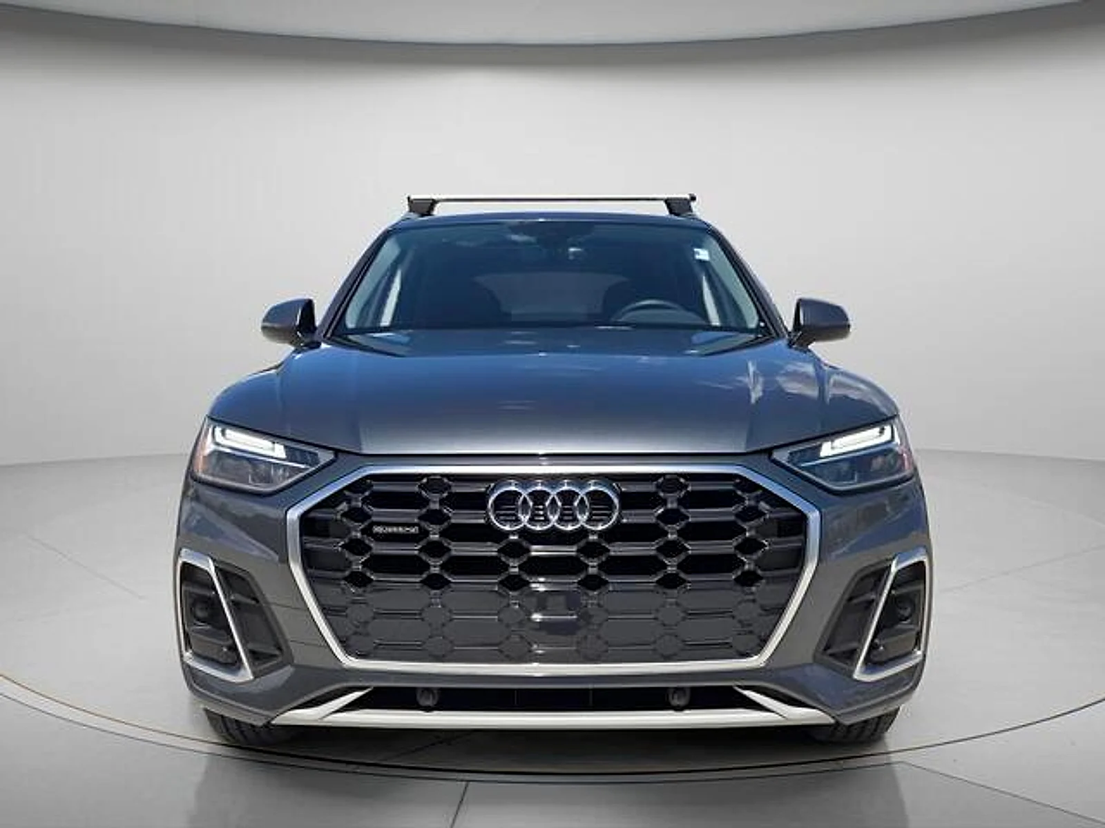 Used 2024 Daytona Gray Pearl Effect Audi Premium 45 TFSI S line quattro image 9