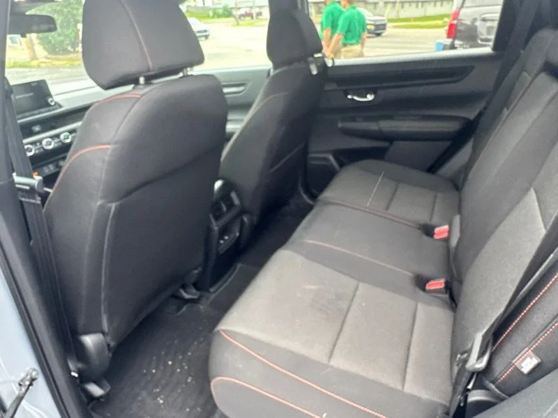Used 2025  Honda Sport image 11