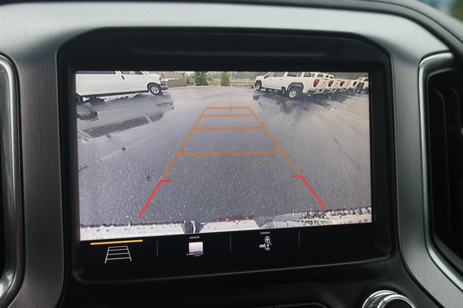 Used 2019 CARDINAL RED GMC SLT image 27