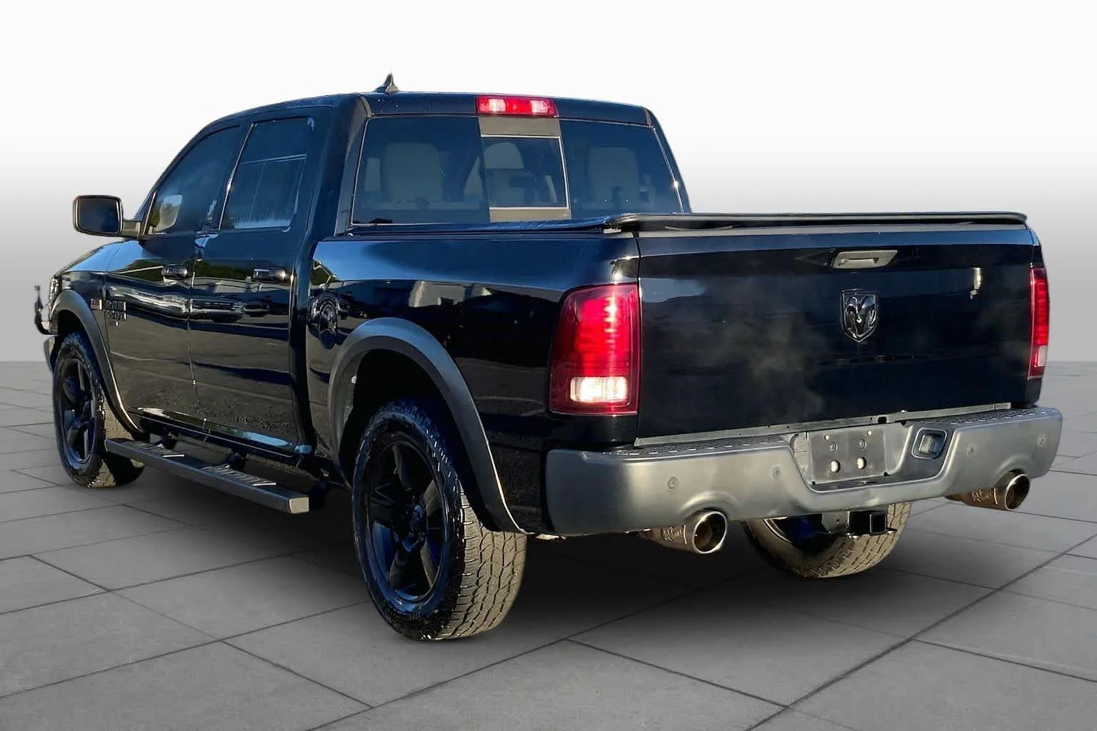 Used 2019 Diamond Black Crystal Pearlcoat Ram Warlock image 11