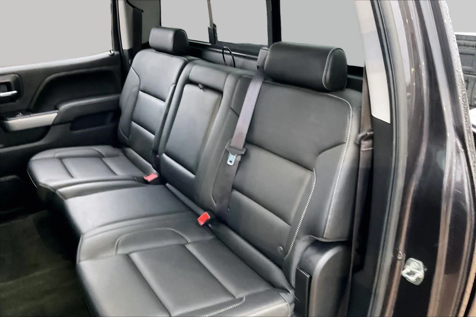 Used 2016 Tungsten Metallic Chevrolet LTZ image 39