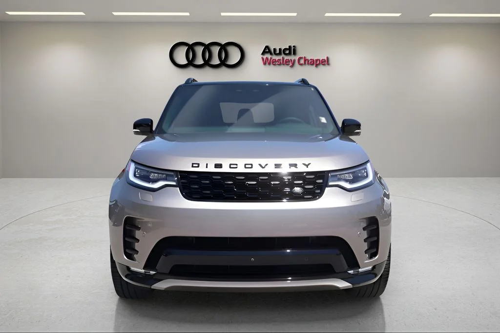 Certified Used 2025 Brown Land Rover Dynamic SE image 8