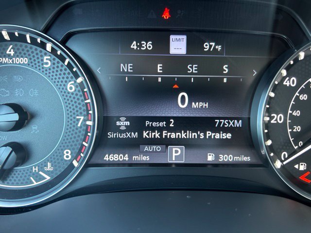 Used 2023 Black Nissan Platinum image 8