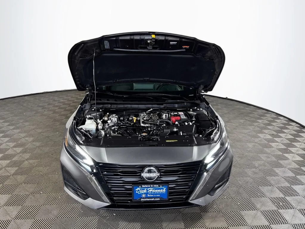 Used 2023 Gray Nissan 2.5 SV image 23