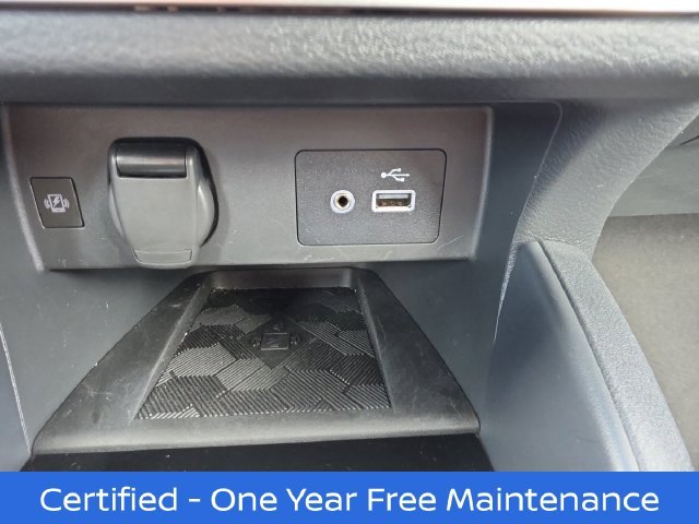 Certified Used 2025 White Nissan 1.6 SV image 6