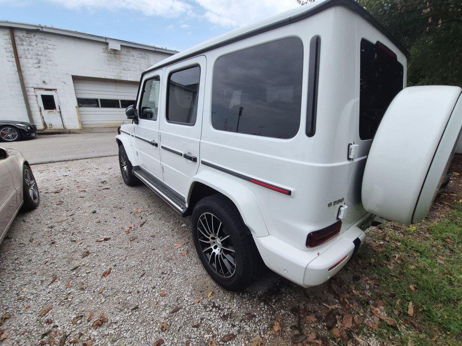 Used 2021 Polar White Mercedes-Benz G 550 image 3