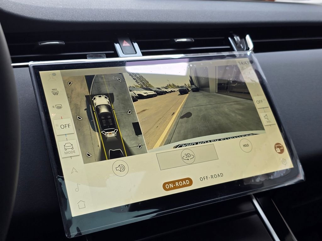 New 2026 Ostuni Pearl White LAND ROVER Hoxton Edition image 23