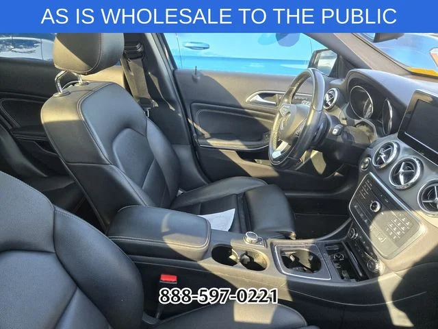 Used 2016 Black Mercedes-Benz GLA 250 image 8