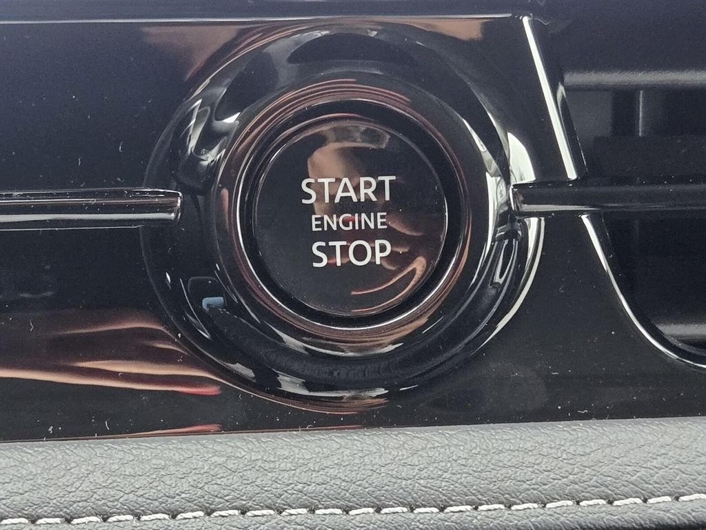 New 2026 BLACK OBSIDIAN INFINITI Luxe 2WD image 22