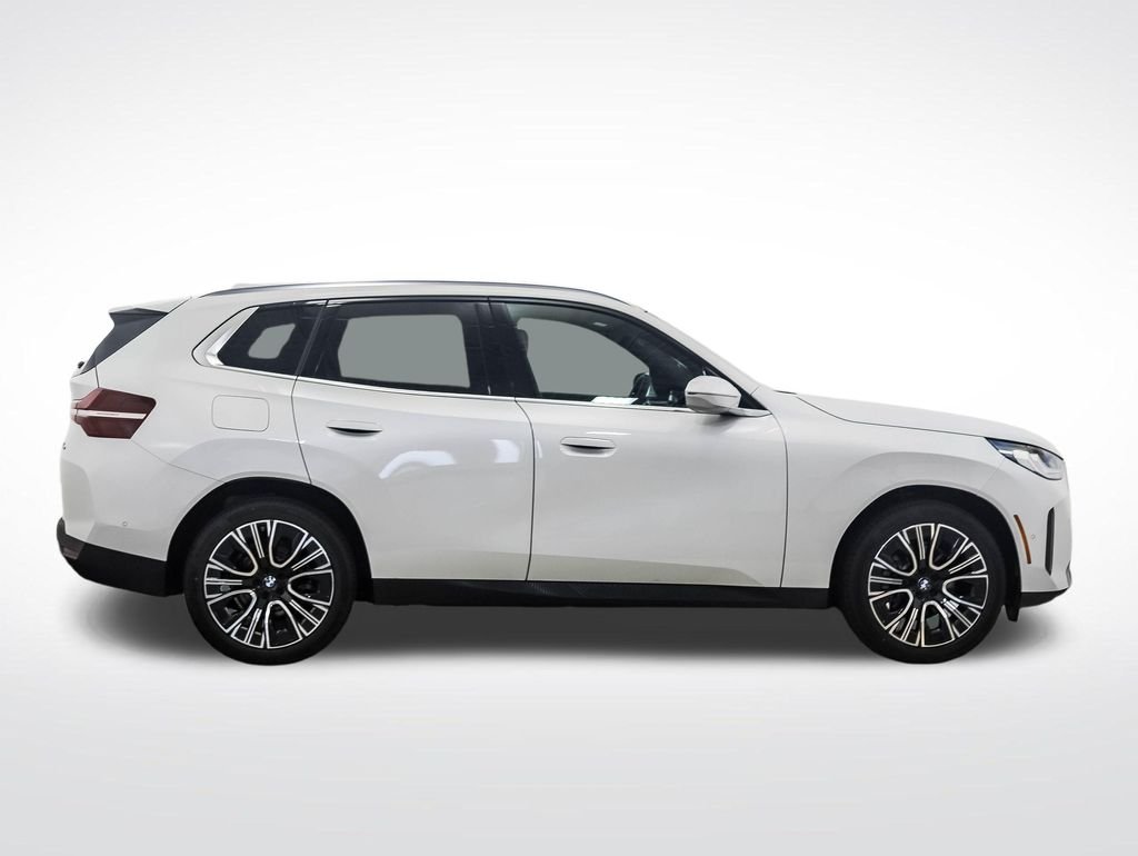 New 2026 Mineral White Metallic BMW 30 xDrive image 6