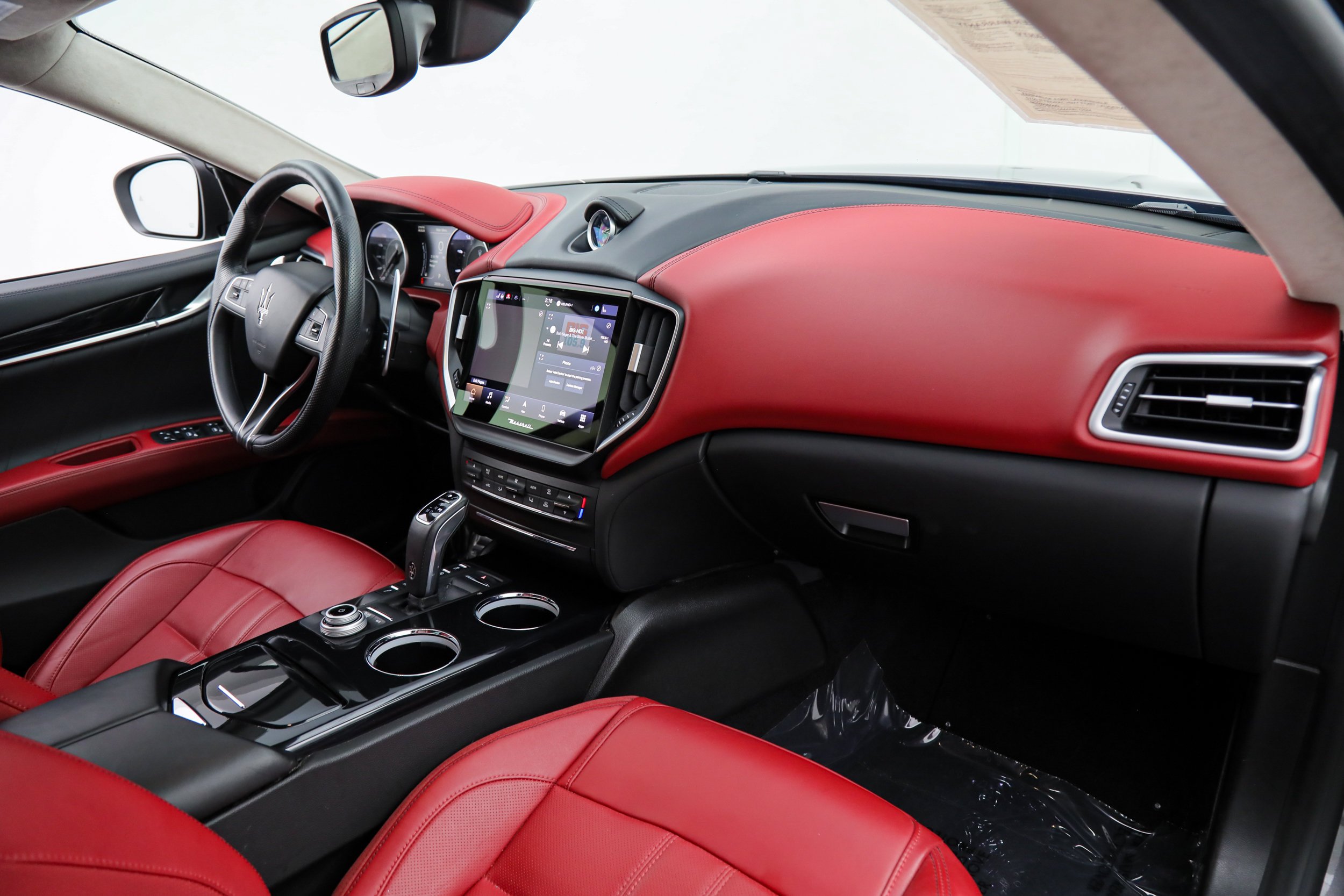 Certified Used 2023 Gray Maserati Modena image 11