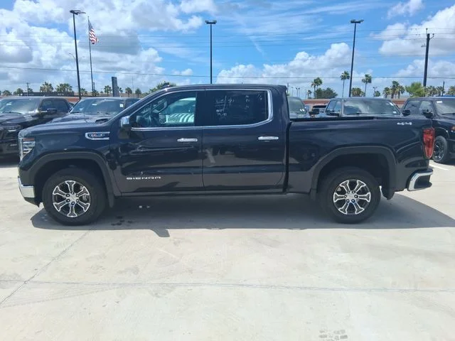 Used 2026 Silver GMC SLT image 4