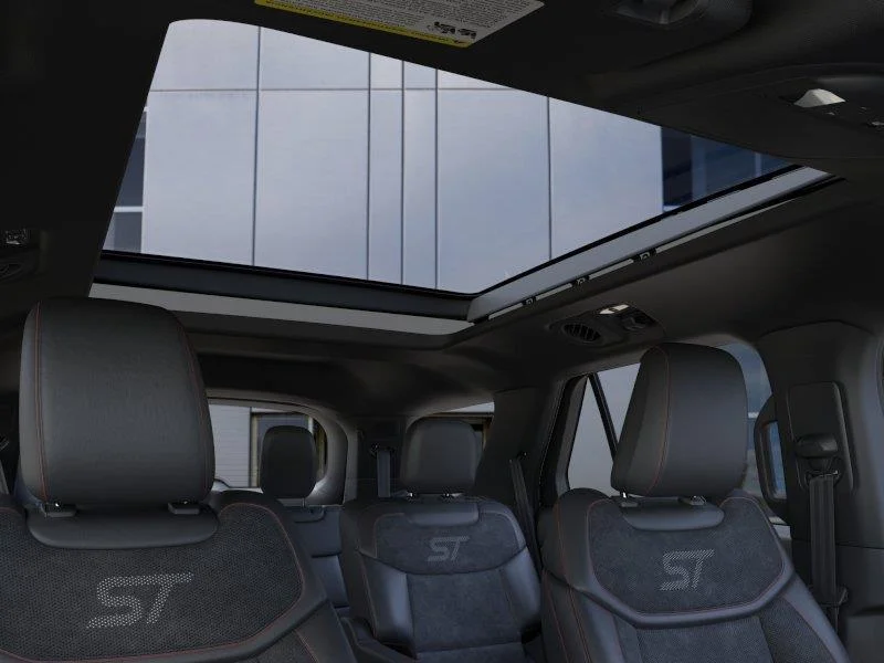 New 2026 Star White Metallic Tri-Coat Ford ST image 22