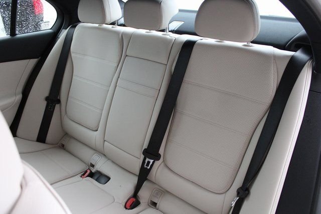 2025 Mercedes-Benz C-Class Sedan C 300 - Photo 32