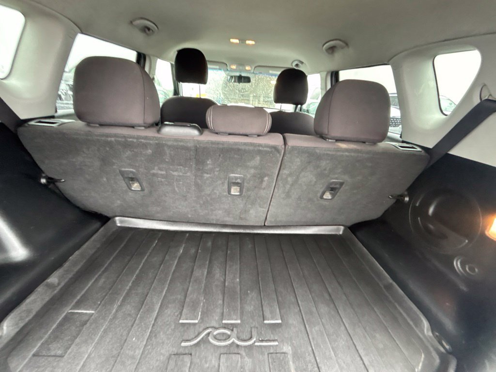 Used 2016 Black Kia Base image 20