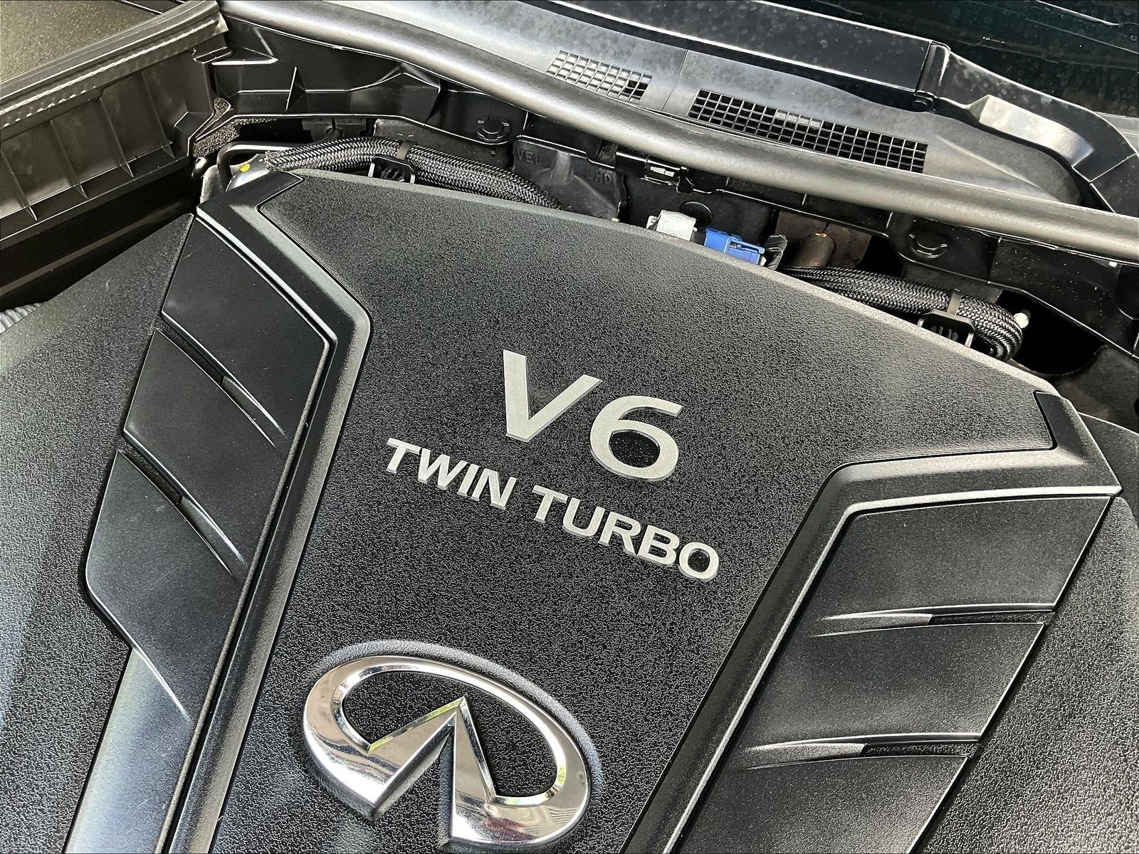 Used 2021 Black INFINITI 3.0t LUXE image 33