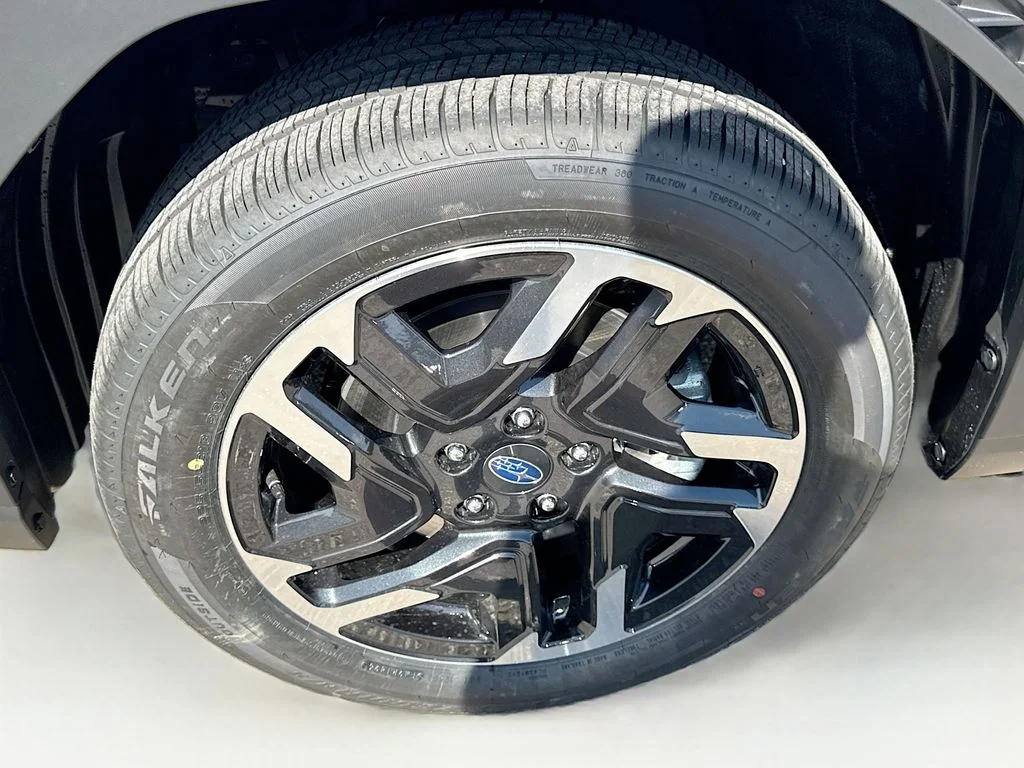 New 2026 RIVER ROCK PEARL Subaru Limited image 41