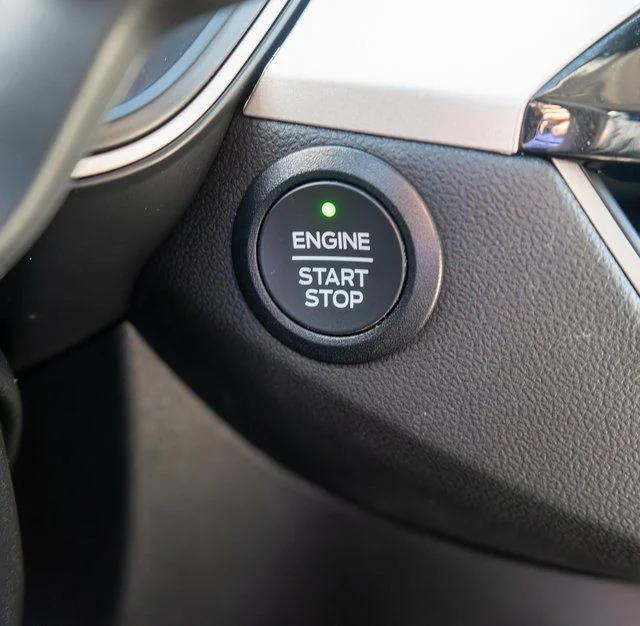 Used 2022 White Ford SE image 22