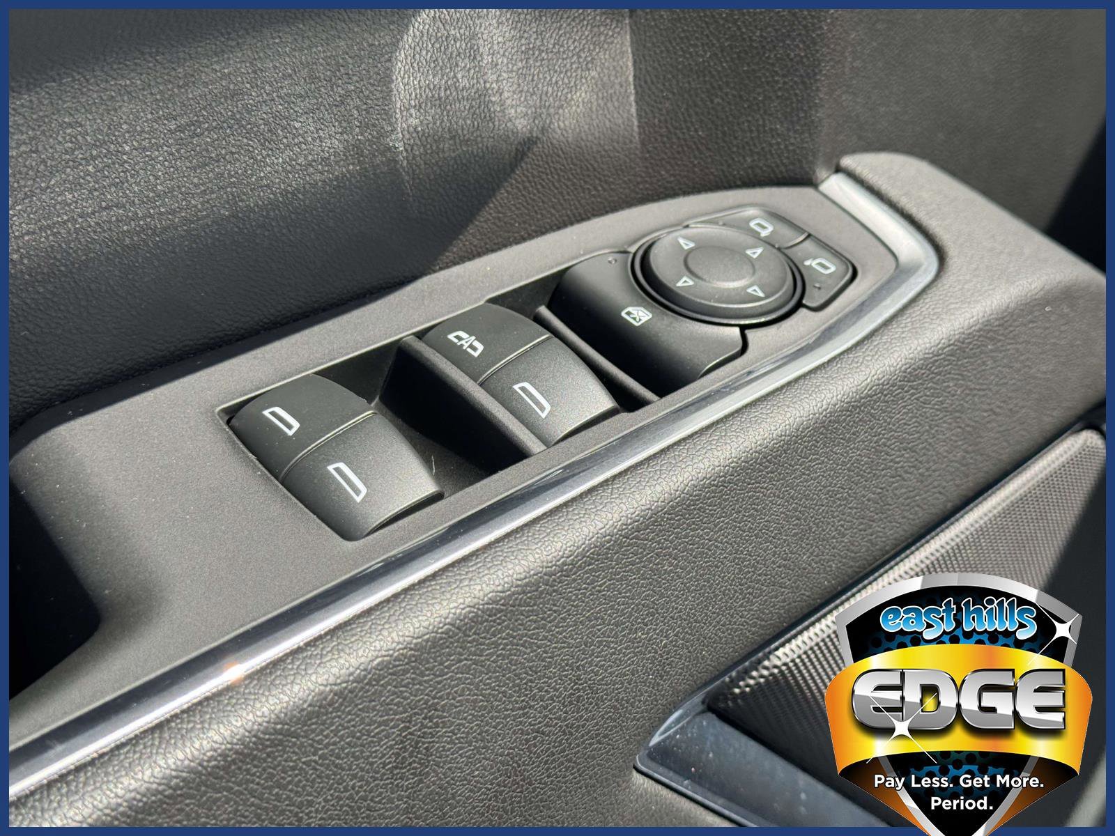 2023 Chevrolet Silverado 1500 RST - Photo 15