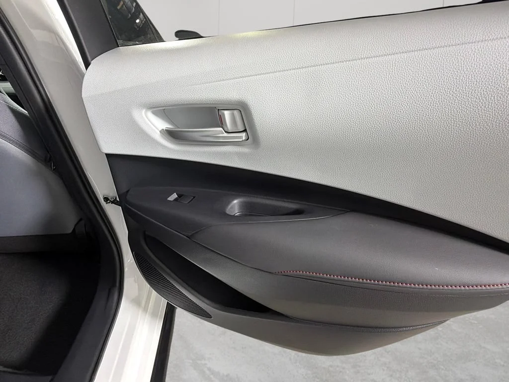 Used 2023 White Toyota SE image 33