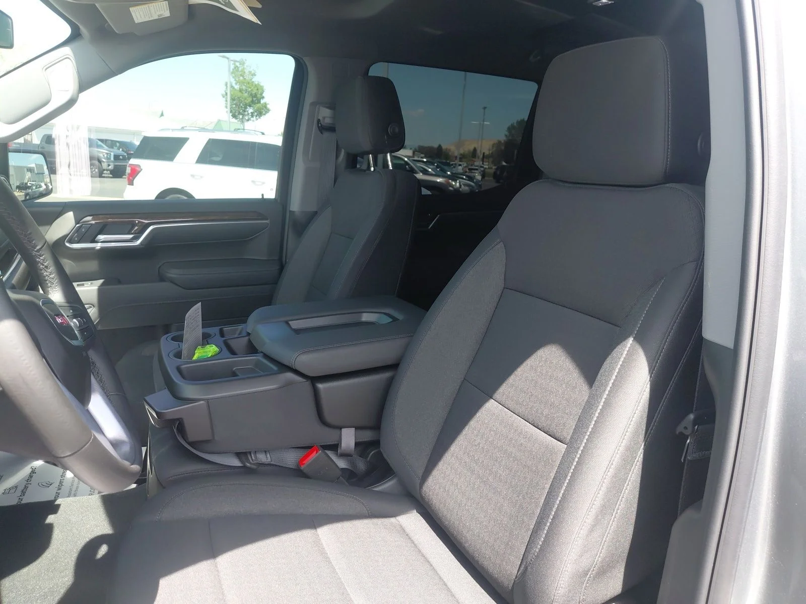 Used 2026 Silver GMC Elevation image 23