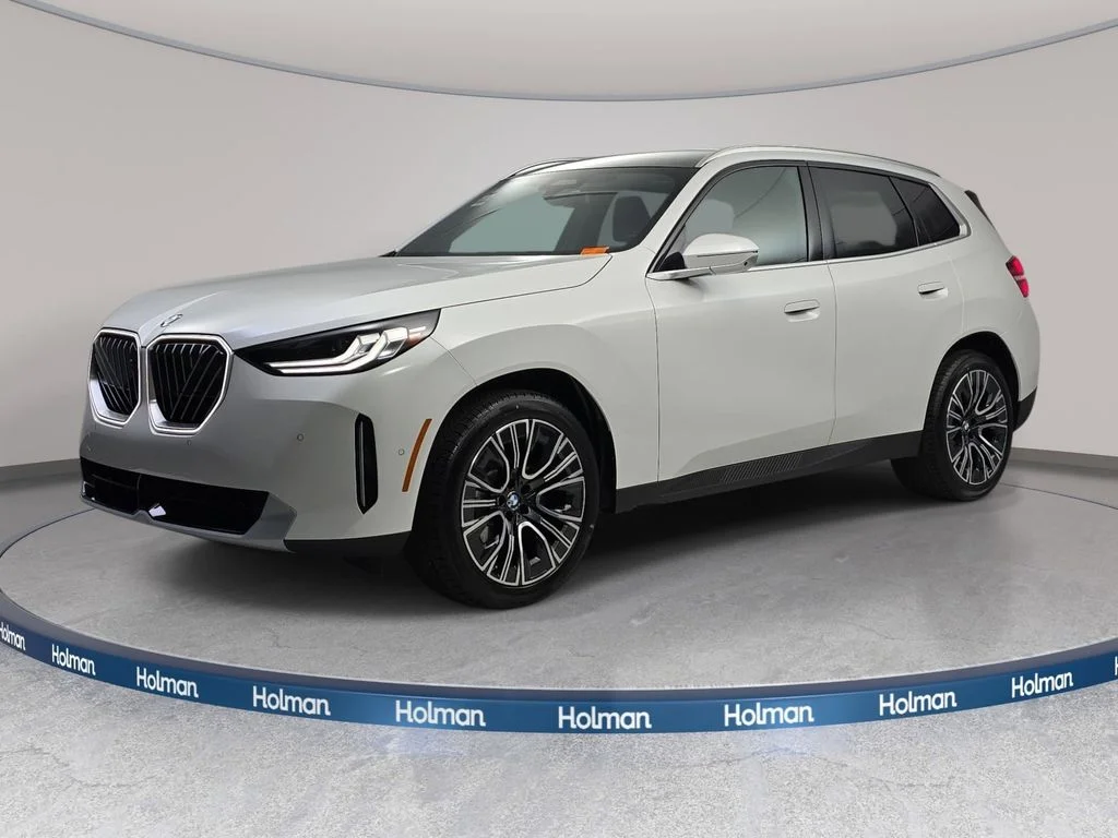 2026 BMW X3 30 XDRIVE's photo